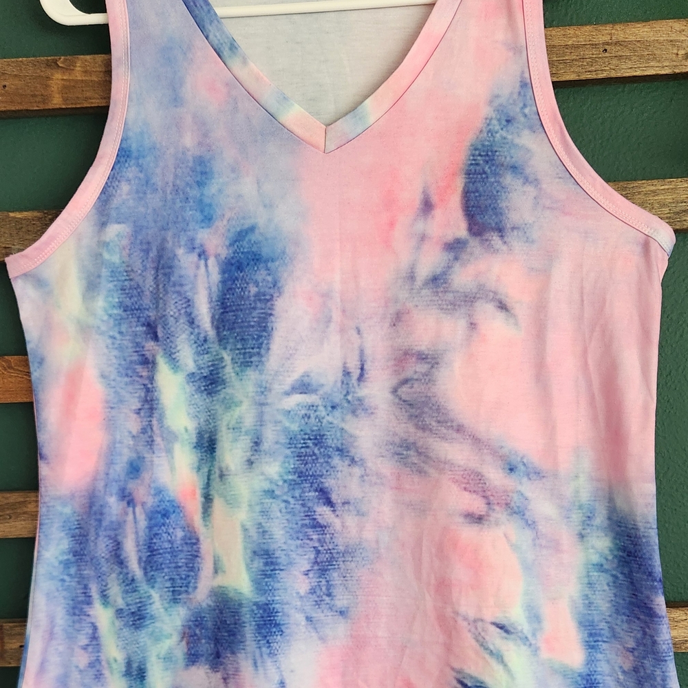 SHEIN Pink and Blue Tie-Dye Tank Top
